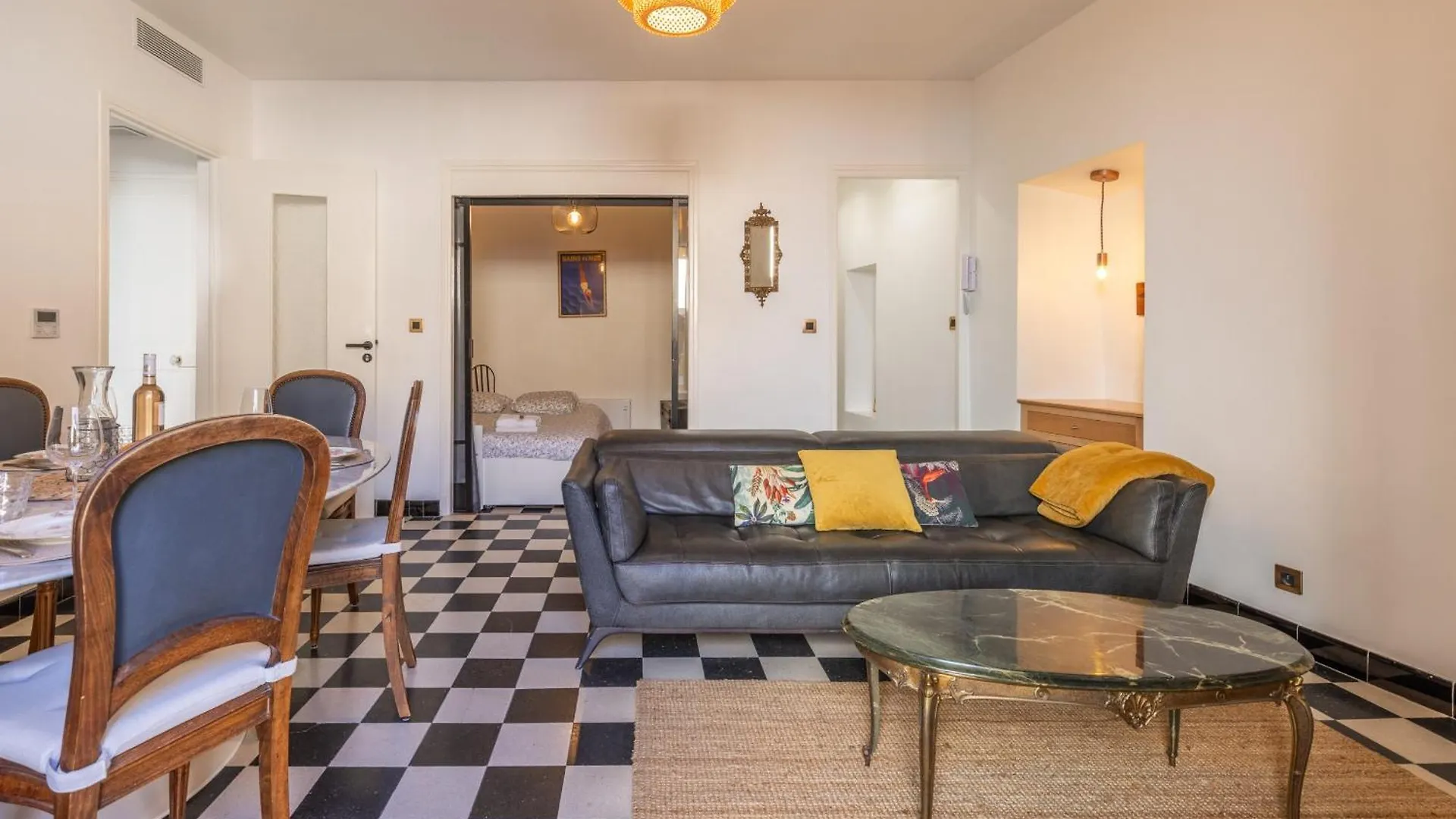 Lägenhet Appartement De Charme Centre Vieux Village Villefranche-sur-Mer